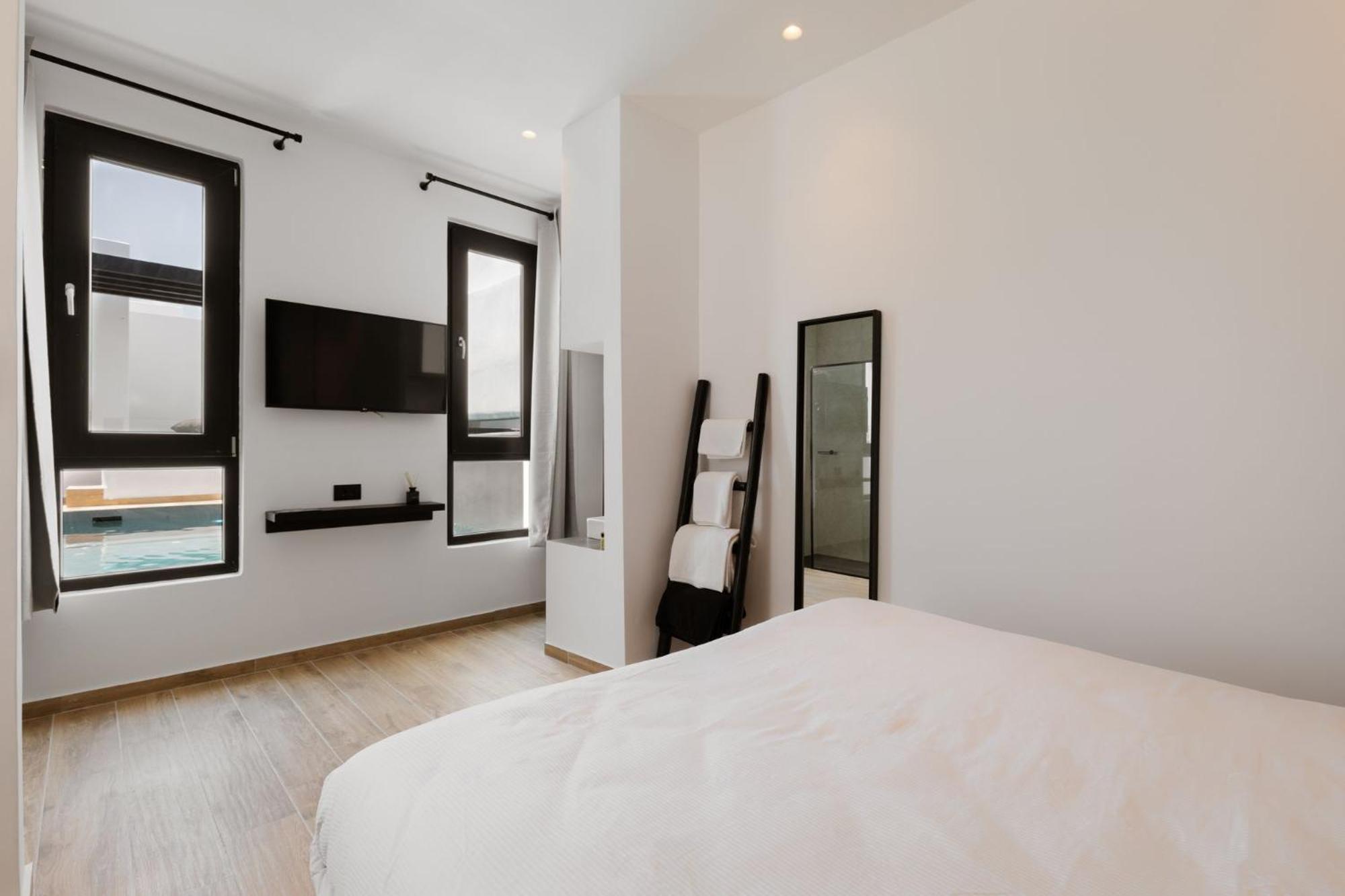 Laguna Suites In Mazera Mykonos Mykonos Town Esterno foto